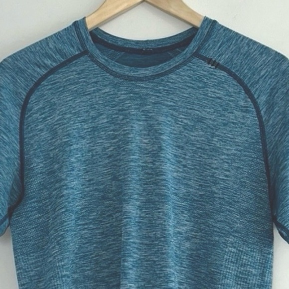 Lululemon Metal Vent Tech Short Sleeve - Picture 5 of 9